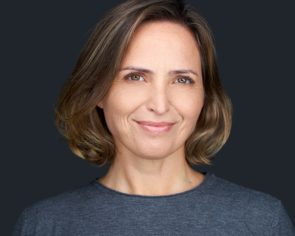 Retrato LinkedIn em estúdio em Coimbra